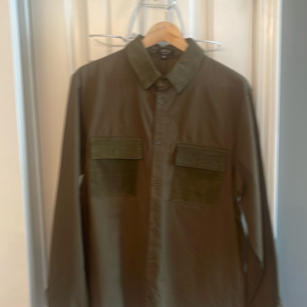Men’s shirt